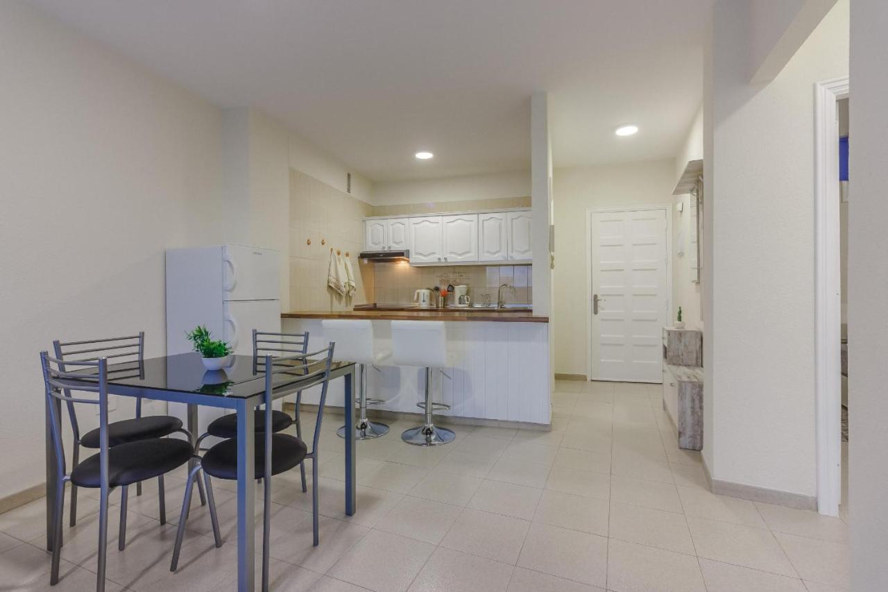 Seguro Spacious Apartment With Roomy Terrace Puerto de Santiago  Dış mekan fotoğraf