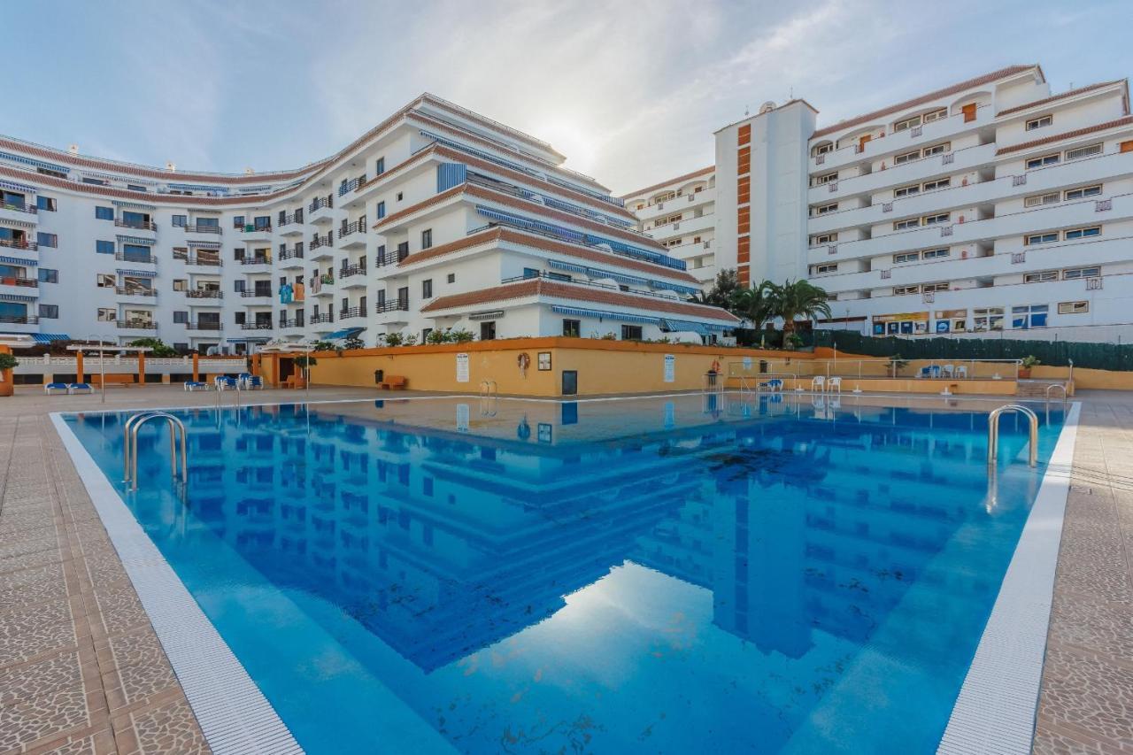 Seguro Spacious Apartment With Roomy Terrace Puerto de Santiago  Dış mekan fotoğraf